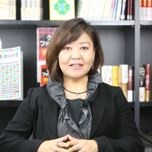 代表社員 宮本 薫